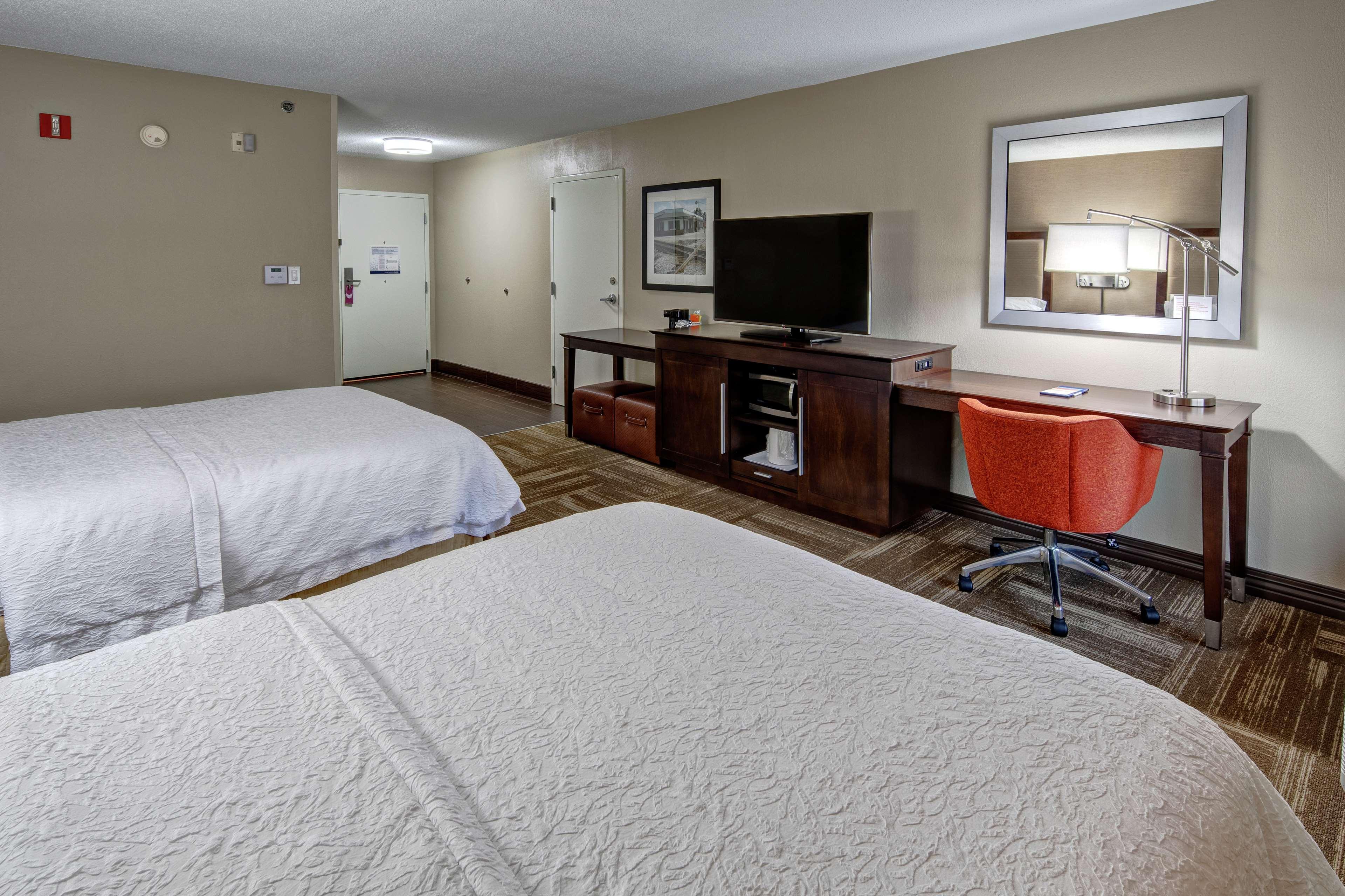 Hampton Inn Corinth Exterior foto